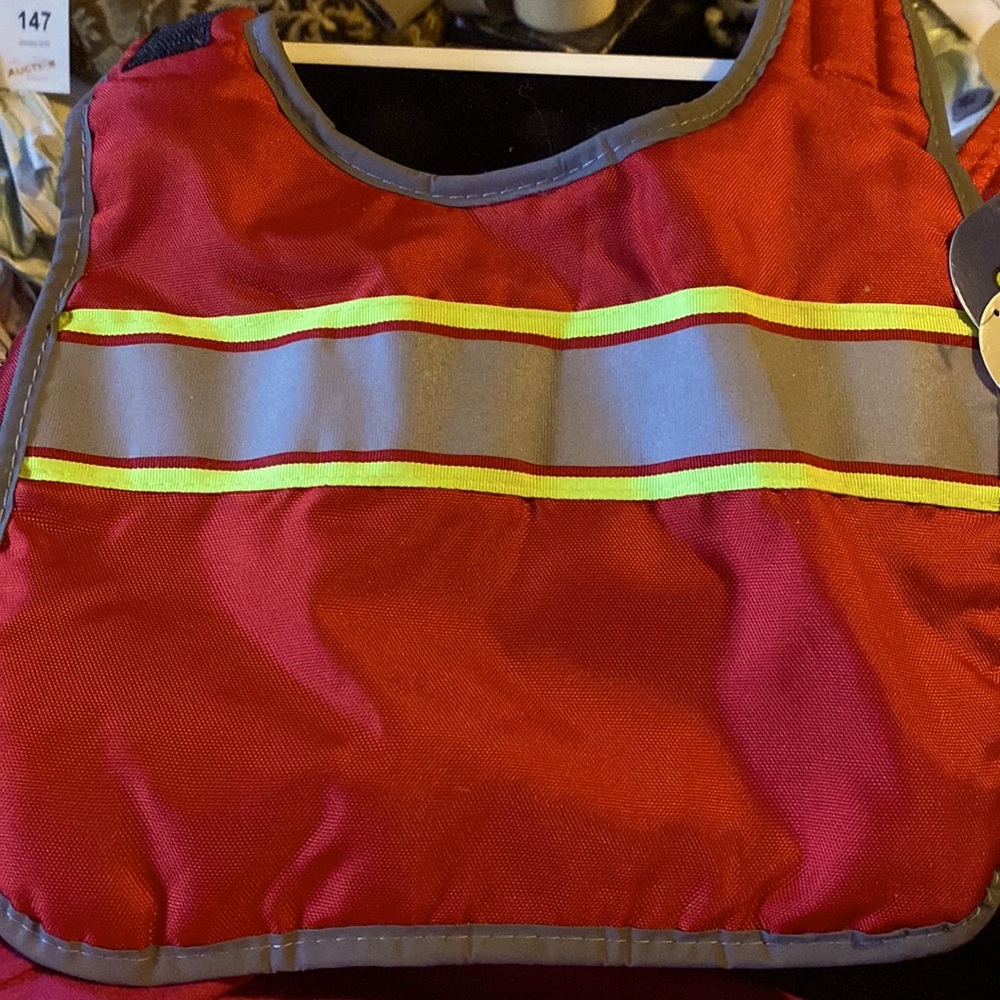 NEW Top paw red reflective dog coat SIZE SMALL